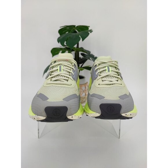 Lululemon Women's Blissfeel Trail Green Running Sneakers Size 10 US - Picture 2 of 9